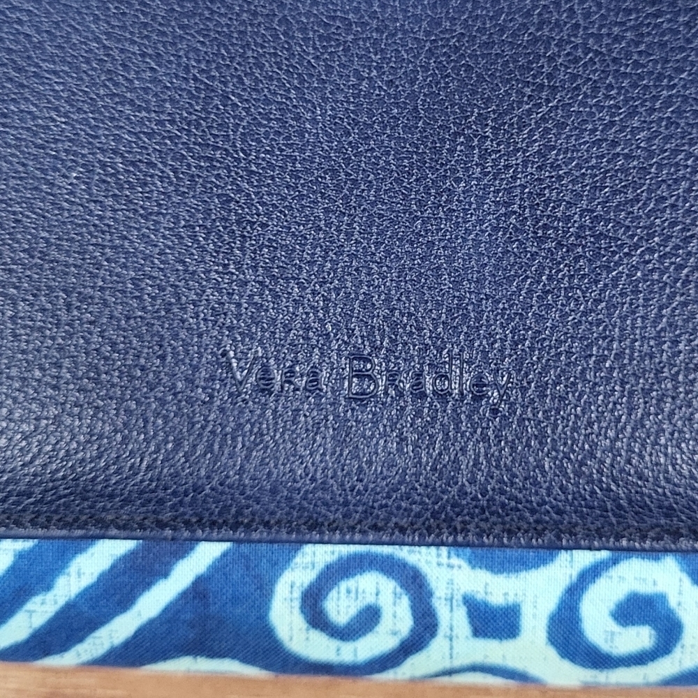 Vera Bradley Navy & Sky Blue Print Wallet, EUC - Picture 7 of 11